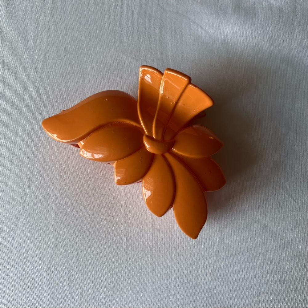 Orange Tropical Floral Clip